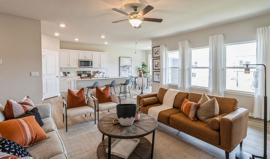 2801 NW 28TH St, Ankeny, IA 50023 - 4 Beds, 3 Bath