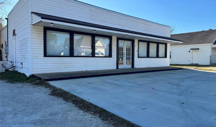 311 E Franklin St, Alvord, TX 76225 - 0 Beds, 0 Bath
