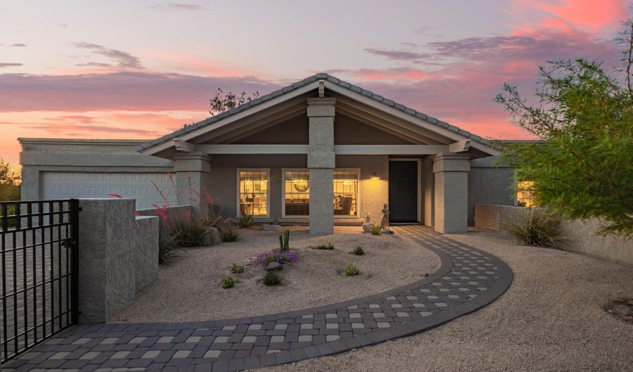 9432 E QUAIL Trl, Carefree, AZ 85377 - 4 Beds, 3 Bath