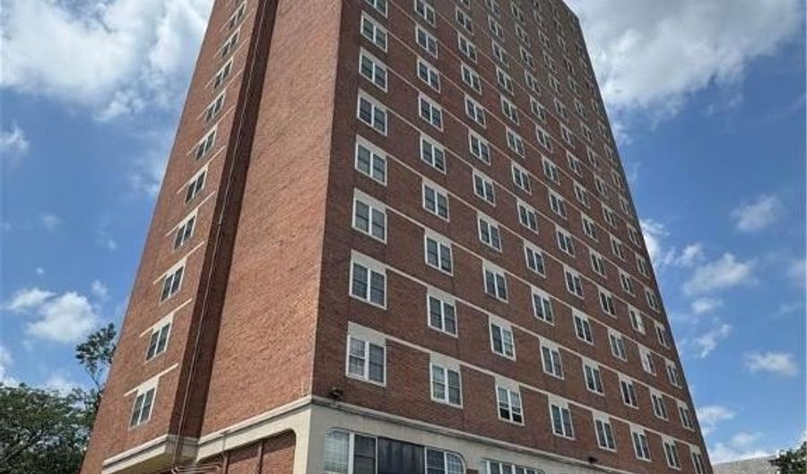 1440 W Walnut St, Allentown, PA 18102 - 0 Beds, 0 Bath