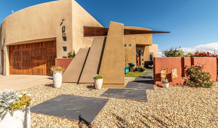 36 ROAD 3632, Aztec, NM 87410 - 4 Beds, 3 Bath