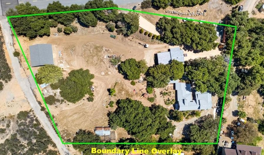 24185 Wildwood Glen Ln, Alpine, CA 91901 - 6 Beds, 3 Bath