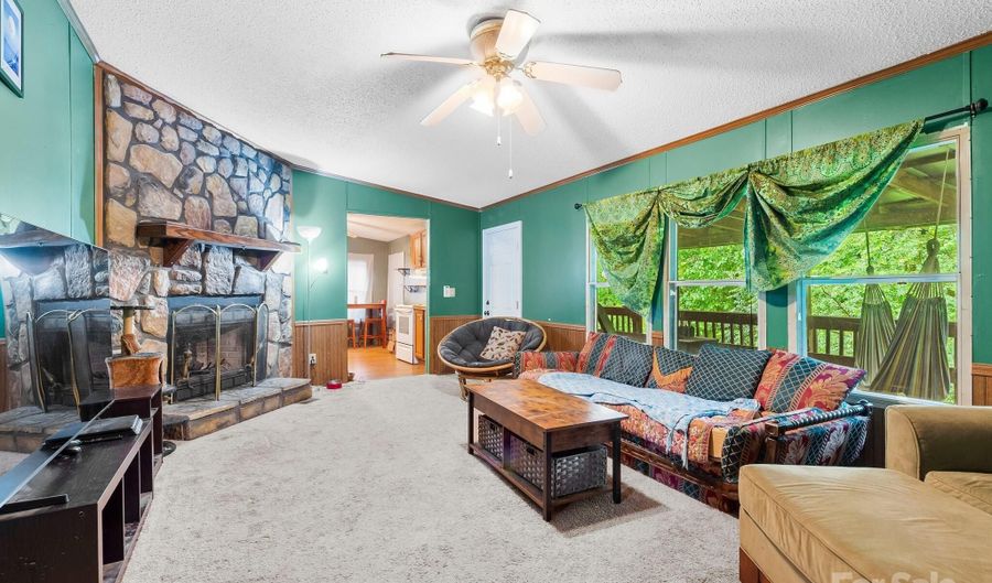 238 Brickyard Rd, Asheville, NC 28806 - 2 Beds, 2 Bath