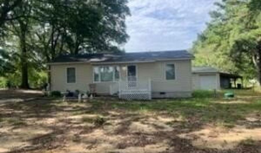4474 Autryville Rd, Autryville, NC 28318 - 2 Beds, 1 Bath
