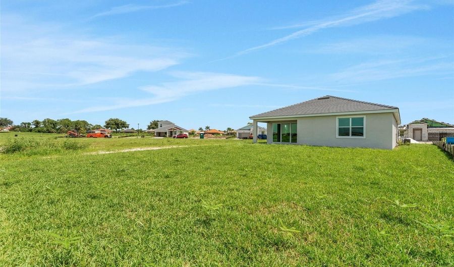 16930 SQUIRREL BRANCH Ln, Alva, FL 33920 - 3 Beds, 4 Bath