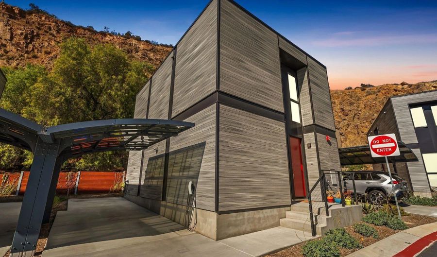 8268 High St, La Mesa, CA 91941 - 3 Beds, 2 Bath