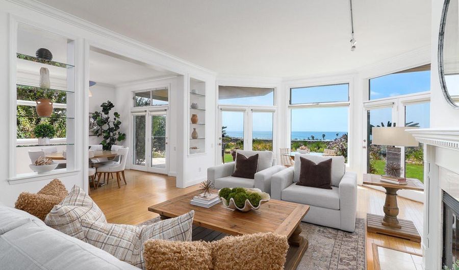 101 Rios Ct, Solana Beach, CA 92075 - 2 Beds, 4 Bath