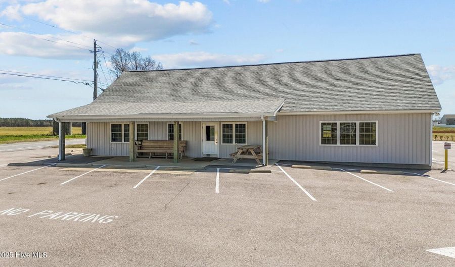 2146 Nc 102 E, Ayden, NC 28513 - 0 Beds, 0 Bath