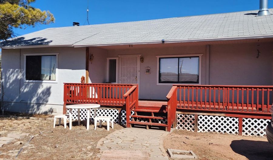 3597 Boone Trl, Ash Fork, AZ 86046 - 3 Beds, 2 Bath
