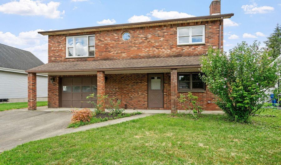 7 Hemlock Ln, Albany, NY 12208 - 3 Beds, 2 Bath