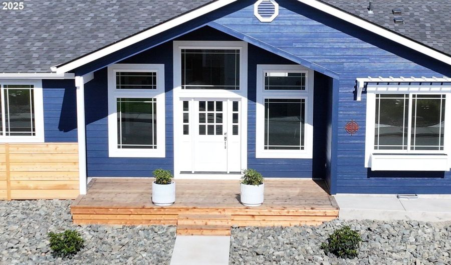 1341 NAUTICAL HEIGHTS Dr, Brookings, OR 97415 - 3 Beds, 2 Bath