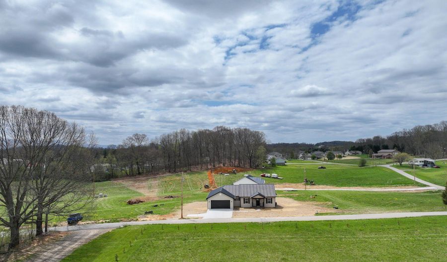 410 Gibson Loop, Afton, TN 37616 - 3 Beds, 3 Bath