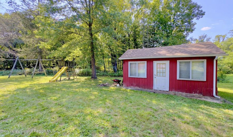 13 Birk St, Acra, NY 12405 - 3 Beds, 2 Bath
