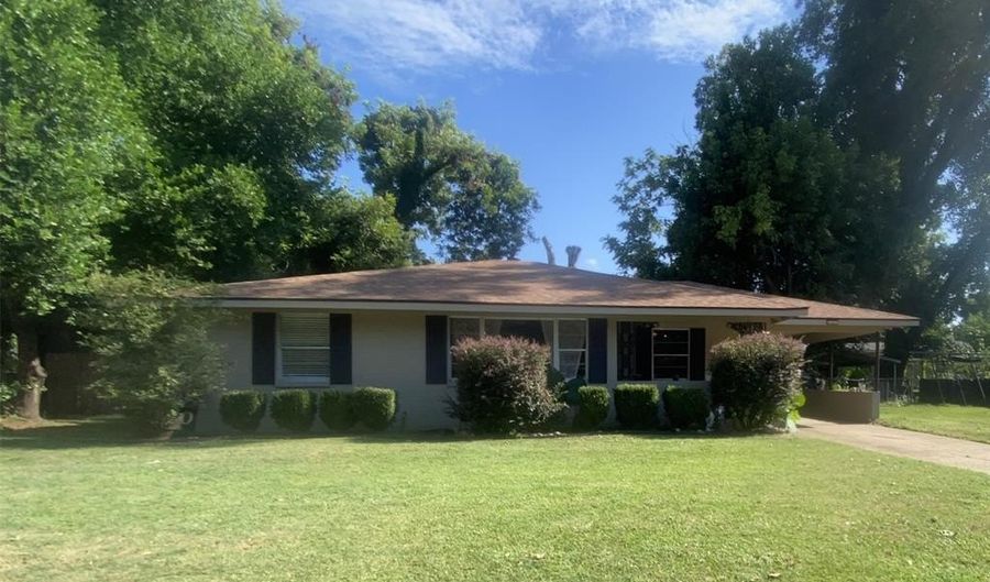 707 Len Ct, Shreveport, LA 71104 - 3 Beds, 1 Bath