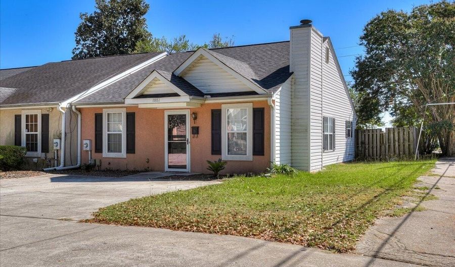1802 Wilson Pl, Augusta, GA 30904 - 2 Beds, 2 Bath