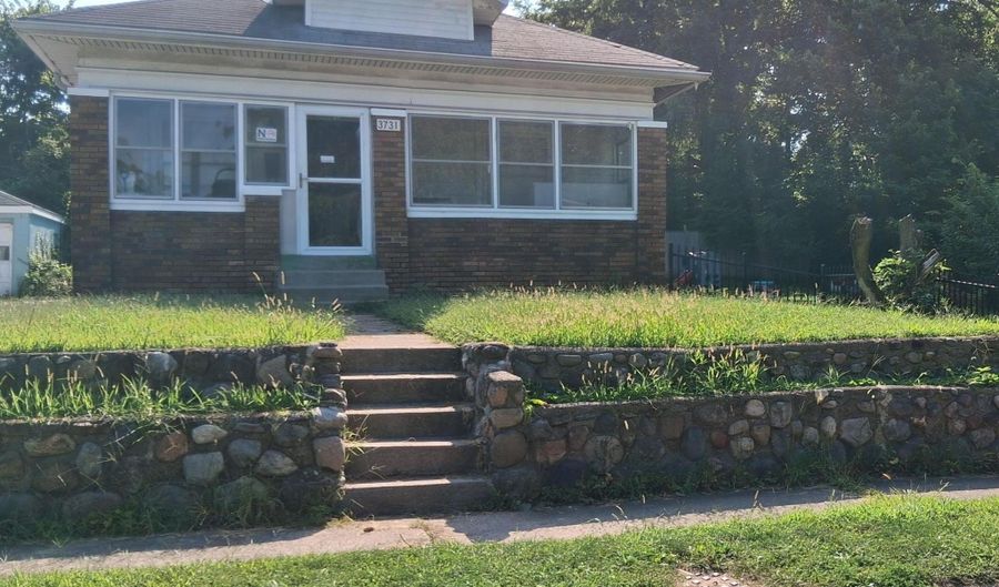 3731 Caroline Ave, Indianapolis, IN 46218 - 3 Beds, 1 Bath