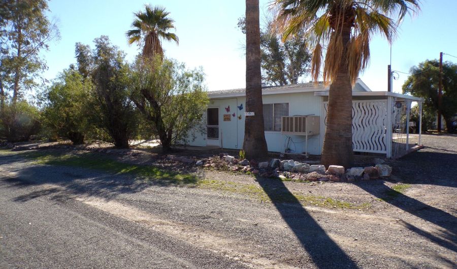 27992 Norris Ave, Bouse, AZ 85325 - 1 Beds, 1 Bath