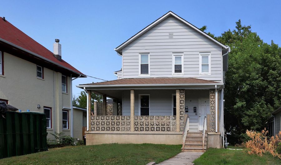 154 Ridge Ave, Asbury Park, NJ 07712 - 6 Beds, 2 Bath