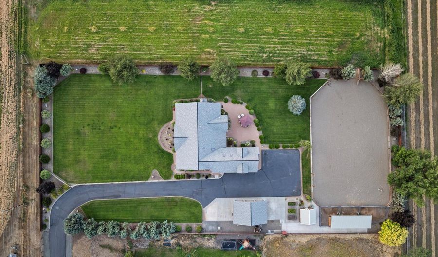1460 H St, Baker City, OR 97814 - 4 Beds, 4 Bath