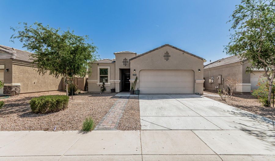3112 N 303RD Dr, Buckeye, AZ 85396 - 3 Beds, 2 Bath