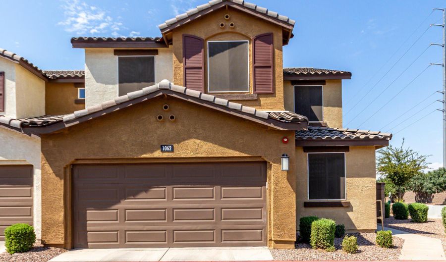1255 N ARIZONA Ave 1062, Chandler, AZ 85225 - 3 Beds, 3 Bath