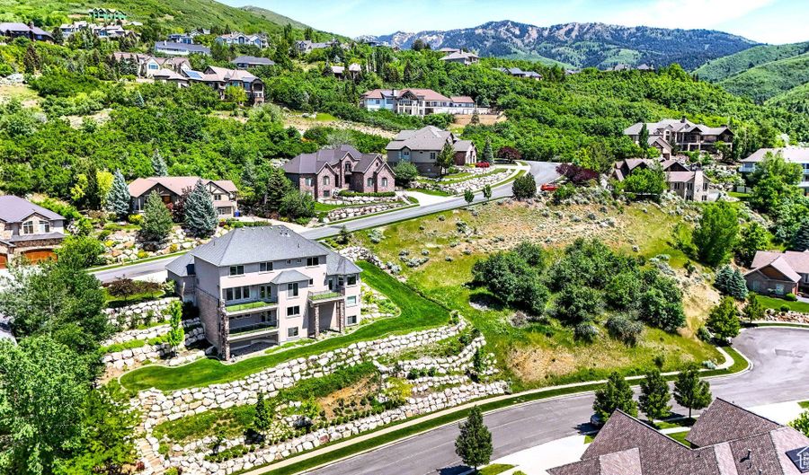 1735 S TEMPLE Ct 203, Bountiful, UT 84010 - 0 Beds, 0 Bath