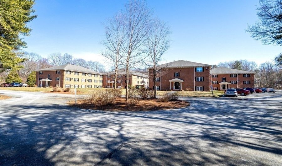 36 Leonard Rd 36, Boxborough, MA 01719 - 1 Beds, 1 Bath