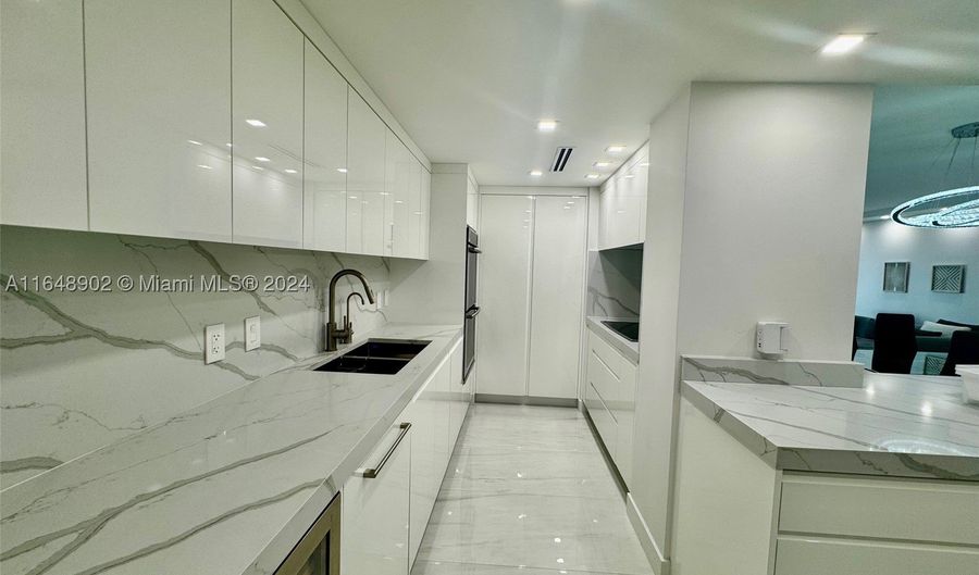 9801 Collins Ave 5U, Bal Harbour, FL 33154 - 3 Beds, 3 Bath