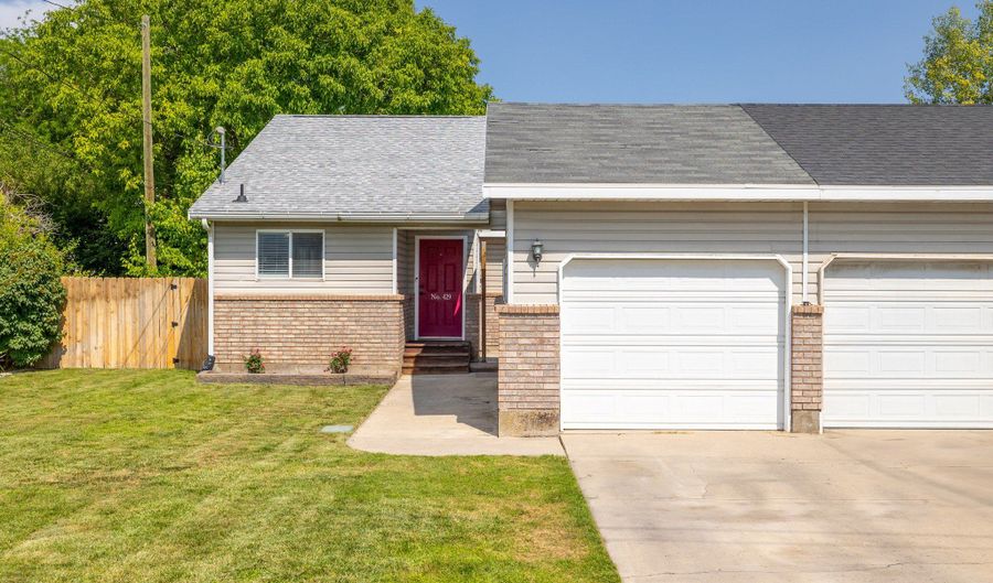 429 S STORRS, American Fork, UT 84003 - 3 Beds, 1 Bath