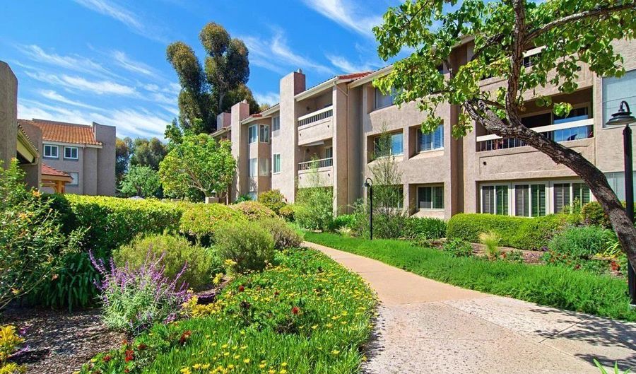 10250 Caminito Cuervo 45, San Diego, CA 92108 - 2 Beds, 2 Bath