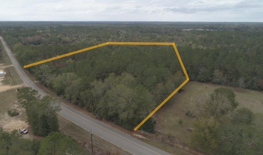 9 3 +/- Acres Airport Rd, Andalusia, AL 36421 - 0 Beds, 0 Bath