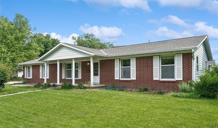 2818 Eisenhower Ave, Ames, IA 50010 - 3 Beds, 2 Bath