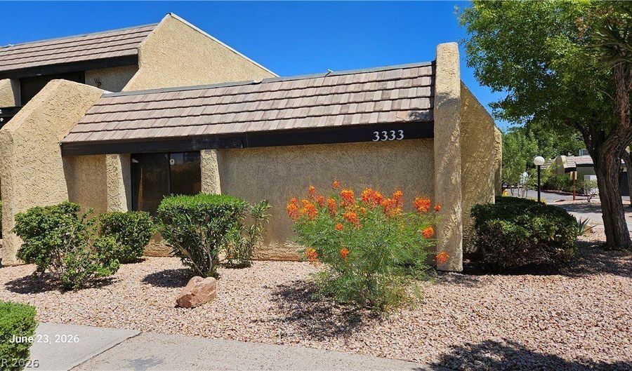 3333 China Dr, Las Vegas, NV 89121 - 2 Beds, 2 Bath