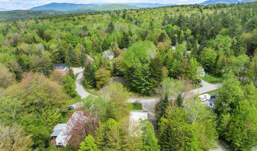 16 3rd / Okane St, Bethlehem, NH 03574 - 2 Beds, 2 Bath