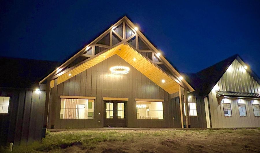 6870 Walleye Way, Blackhawk, SD 57718 - 5 Beds, 4 Bath