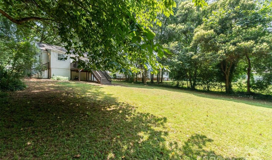 709 Fugate Ave, Charlotte, NC 28205 - 3 Beds, 1 Bath