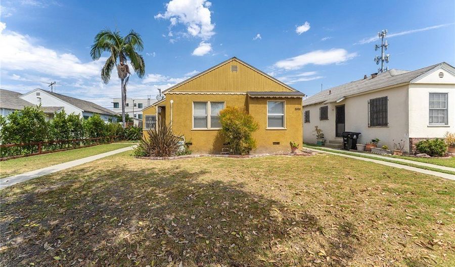 3001 Obama Blvd, Los Angeles, CA 90018 - 7 Beds, 3 Bath