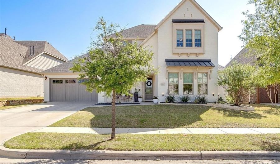 604 Rockfall Way, Aledo, TX 76008 - 5 Beds, 3 Bath