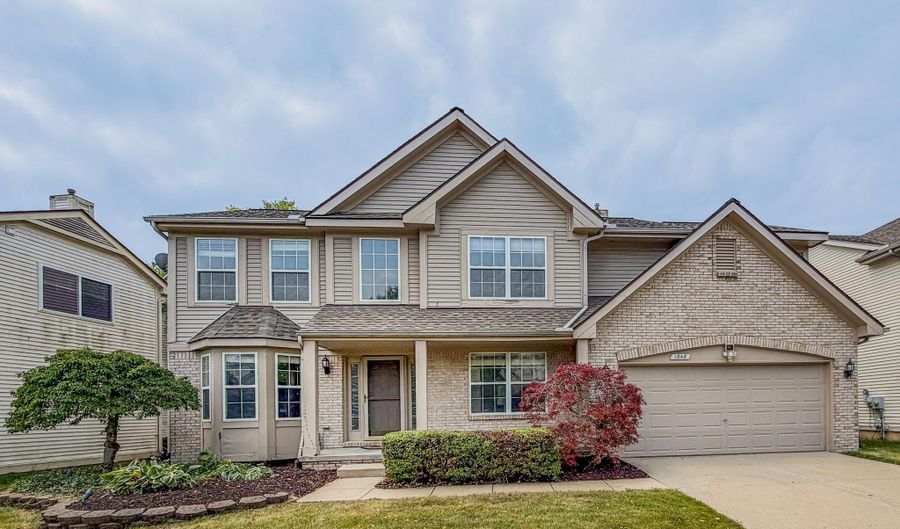 1848 Harley Dr, Ann Arbor, MI 48103 - 5 Beds, 3 Bath
