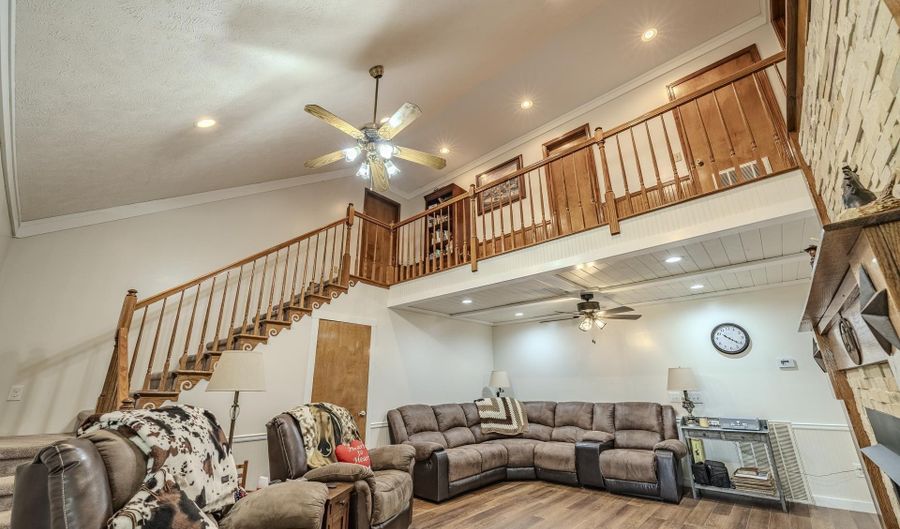 1896 PURDY BEAUTY HILL Rd, Bethel Springs, TN 38315 - 3 Beds, 3 Bath