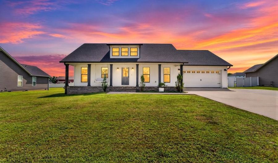 6715 Parwood Dr, Baxter, TN 38544 - 3 Beds, 2 Bath