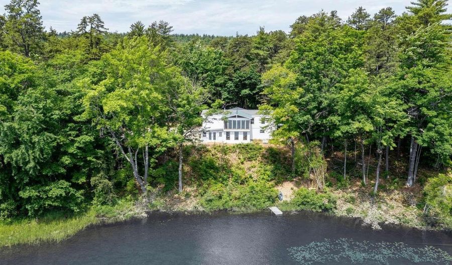 60 Brookside Ave, Albany, NH 03818 - 6 Beds, 3 Bath