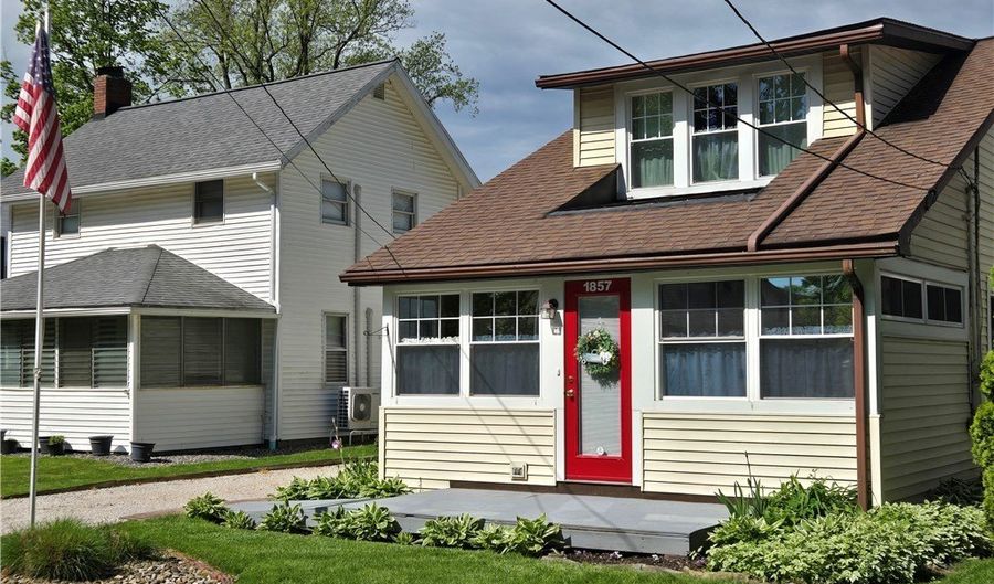 1857 Walnut Dr, Ashtabula, OH 44004 - 4 Beds, 2 Bath