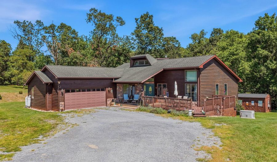 765 WHITETAIL CROSSING Rd, Augusta, WV 26704 - 3 Beds, 4 Bath