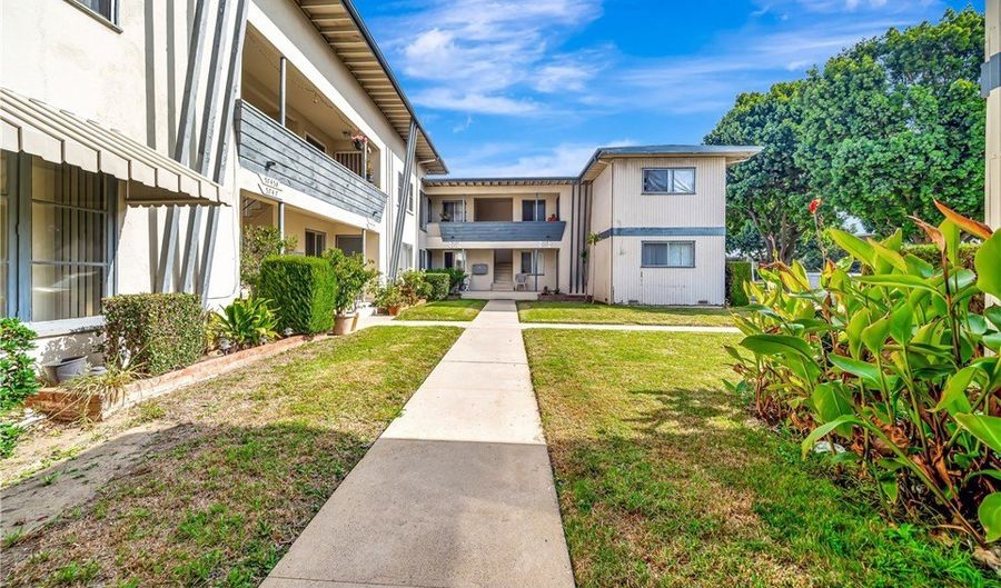 5741 Clemson, Los Angeles, CA 90016 - 2 Beds, 1 Bath