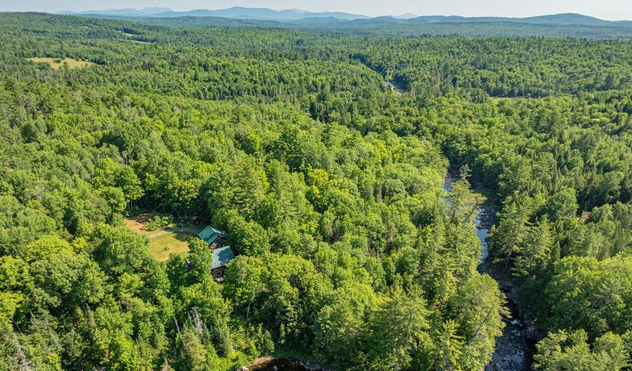 58 River Rd, Abbot, ME 04406 - 5 Beds, 2 Bath
