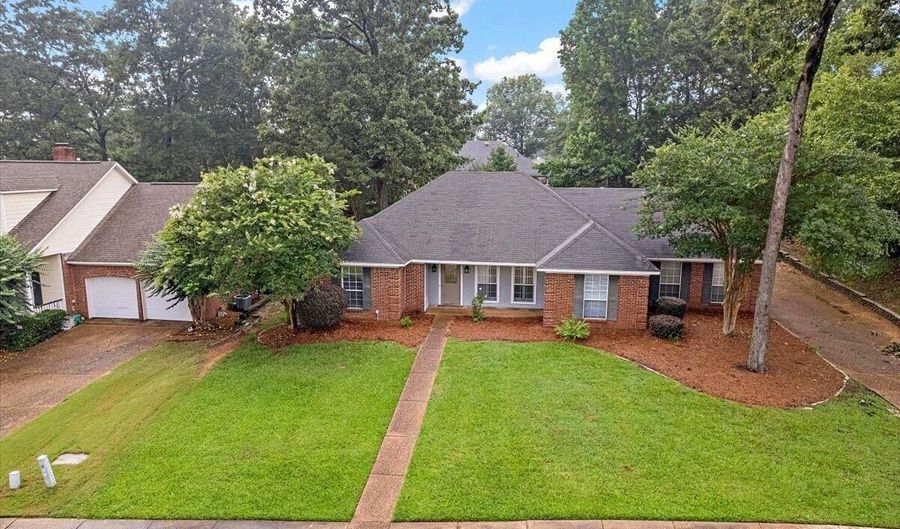 108 Cypress Ridge Dr, Brandon, MS 39047 - 3 Beds, 2 Bath