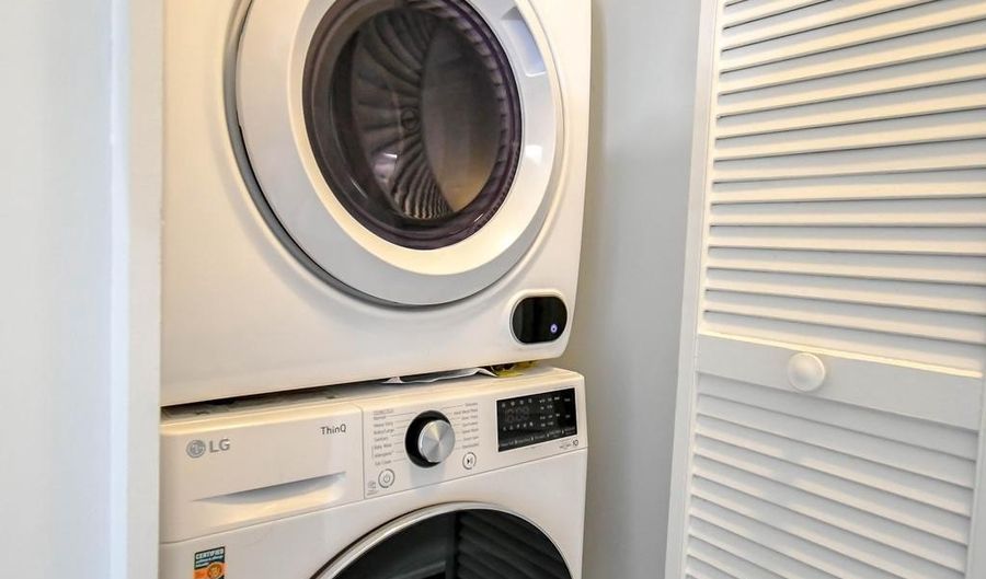 6300 STEVENSON Ave 1224, Alexandria, VA 22304 - 2 Beds, 2 Bath