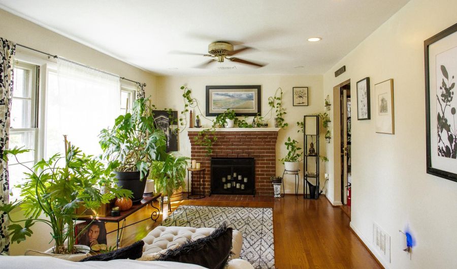 4802 HOWARD Ave, Beltsville, MD 20705 - 3 Beds, 2 Bath