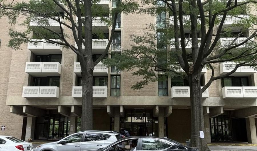 1250 4TH St SW #W214, Washington, DC 20024 - 2 Beds, 2 Bath